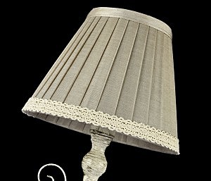 Настольная лампа Maytoni Felicita ARM029-11-W